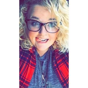 Meet your Posher, Kelly